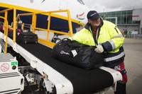 В московском аэропорту появилось такси для багажа